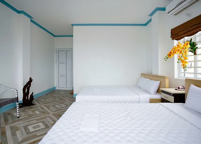 Phuc Quang Hotel 3*