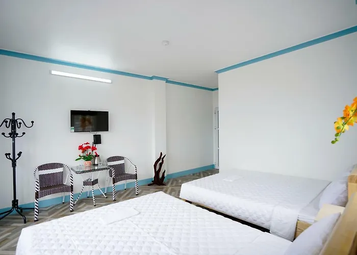 Phuc Quang 3*